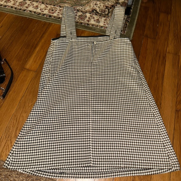 Reformation Dress - Picture 3 of 5